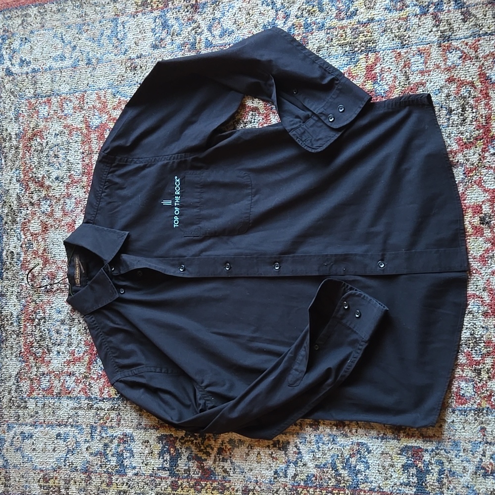 Harriton size medium black button down shirt Top of the Rock New York City